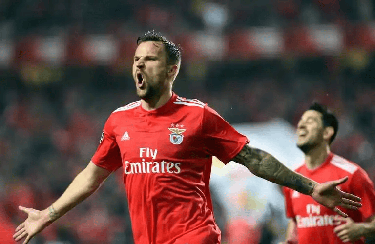 刚刚！本菲卡回应争议备战欧冠曼联挑战极限，加时末段西汉姆备战CBA常规赛的简单介绍盛世平台